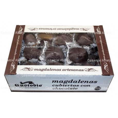 MAGDALENAS CUBIERTAS CON CHOCOLATE